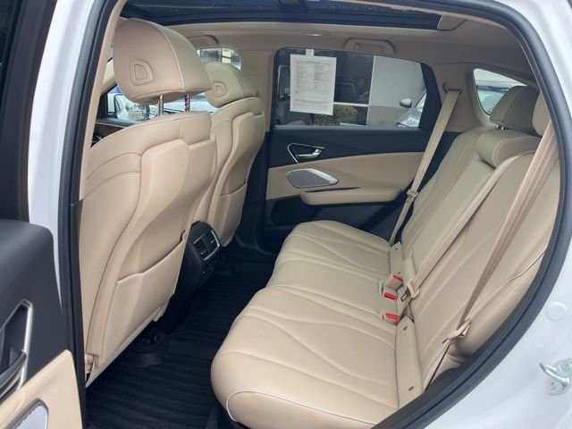 Used 2023 Platinum White Pearl Acura Advance Package image 44