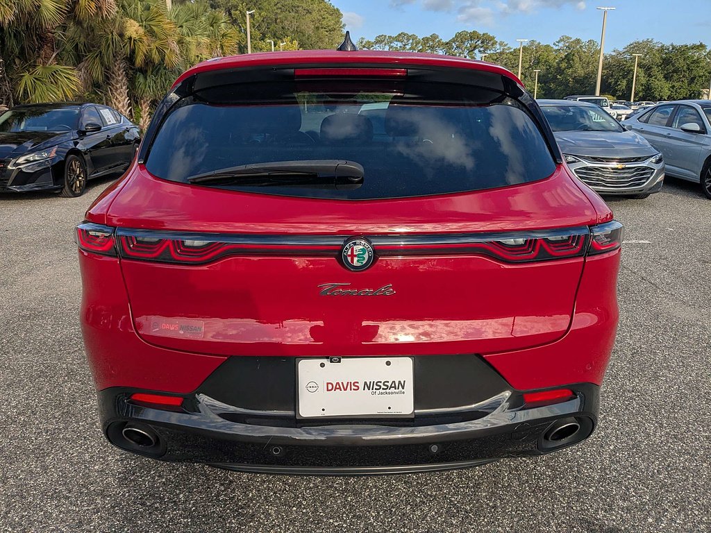 Used 2024 Alfa Rosso Alfa Romeo Veloce image 5