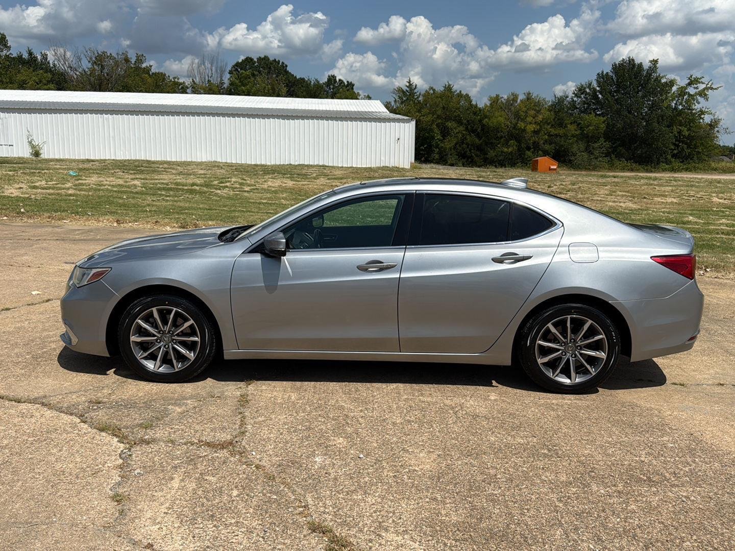 Used 2020 Lunar Silver Metallic Acura  image 4