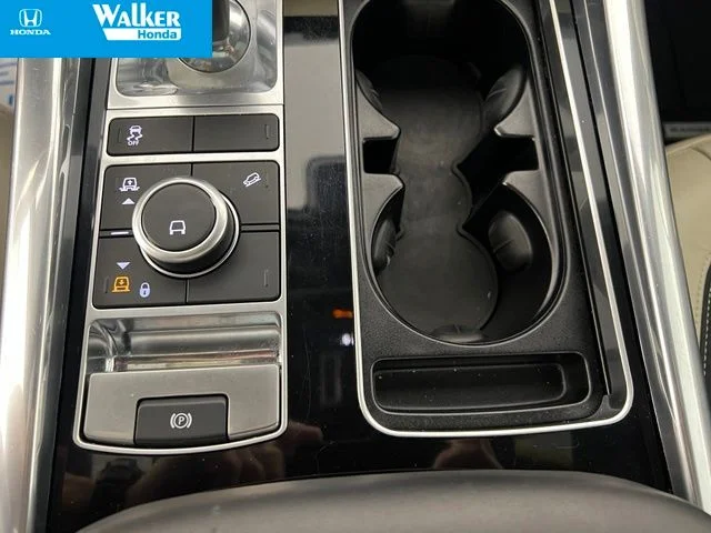 Used 2020 White Land Rover HST image 32