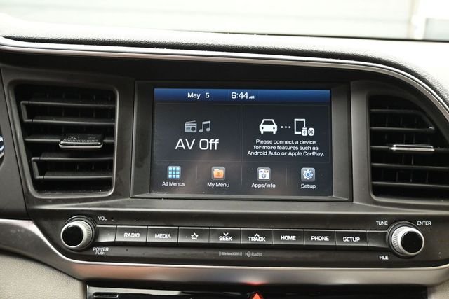 Used 2020 Silver Hyundai SEL image 21