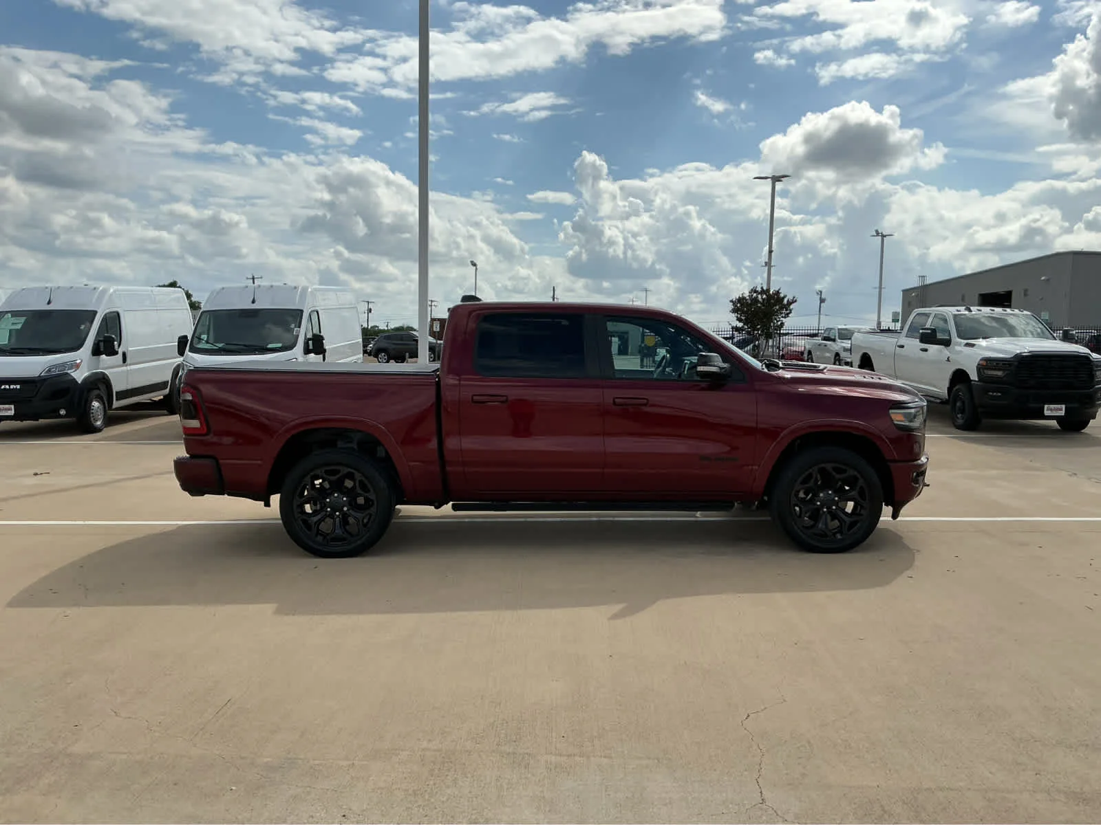 Used 2022 Delmonico Red Pearlcoat Ram Limited image 5