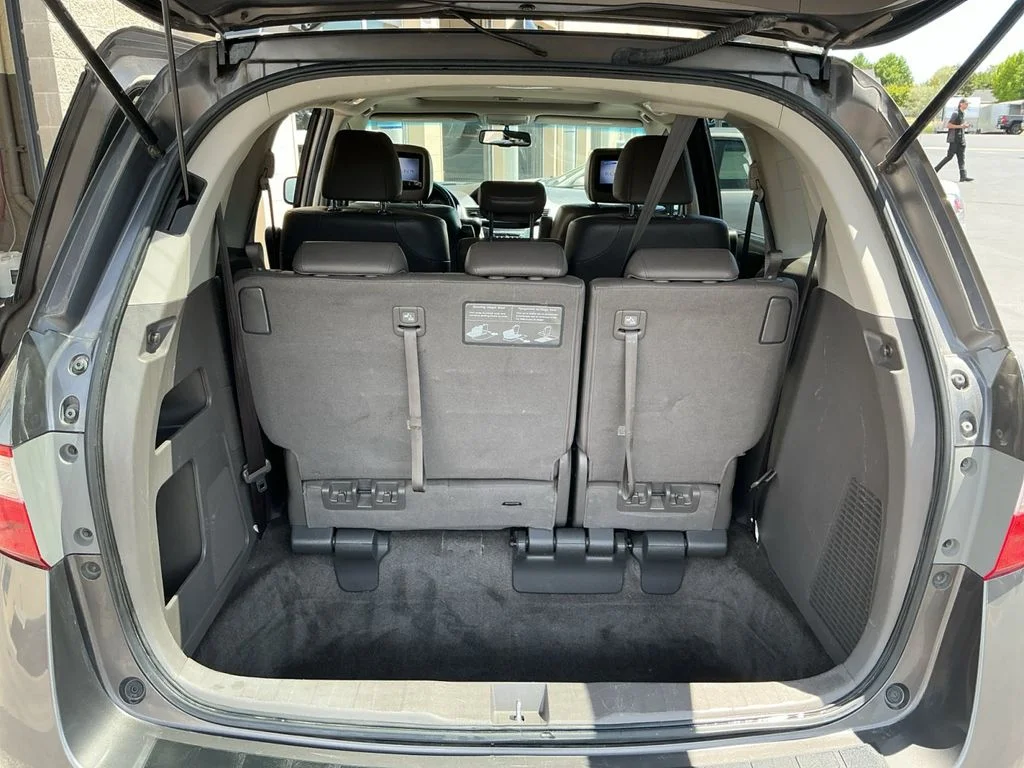 Used 2012 Gray Honda EX-L image 23