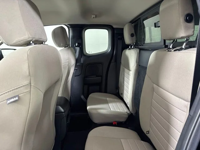 Used 2019 Shadow Black Ford XLT image 13