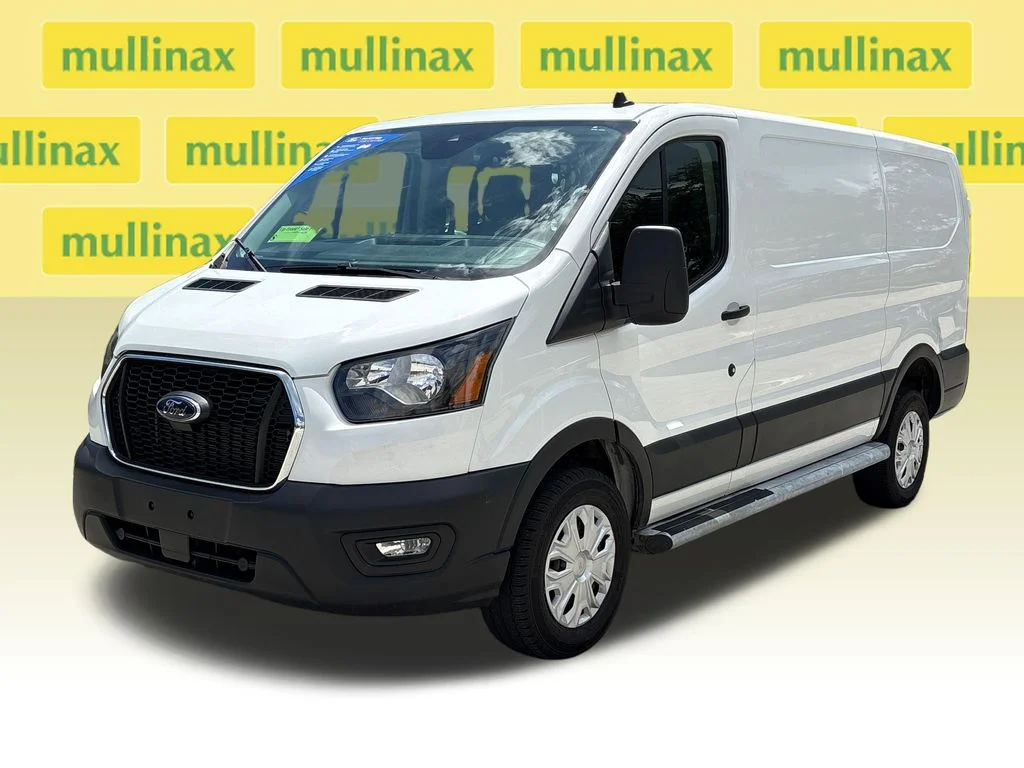 Certified Used 2025 White Ford Base image 16
