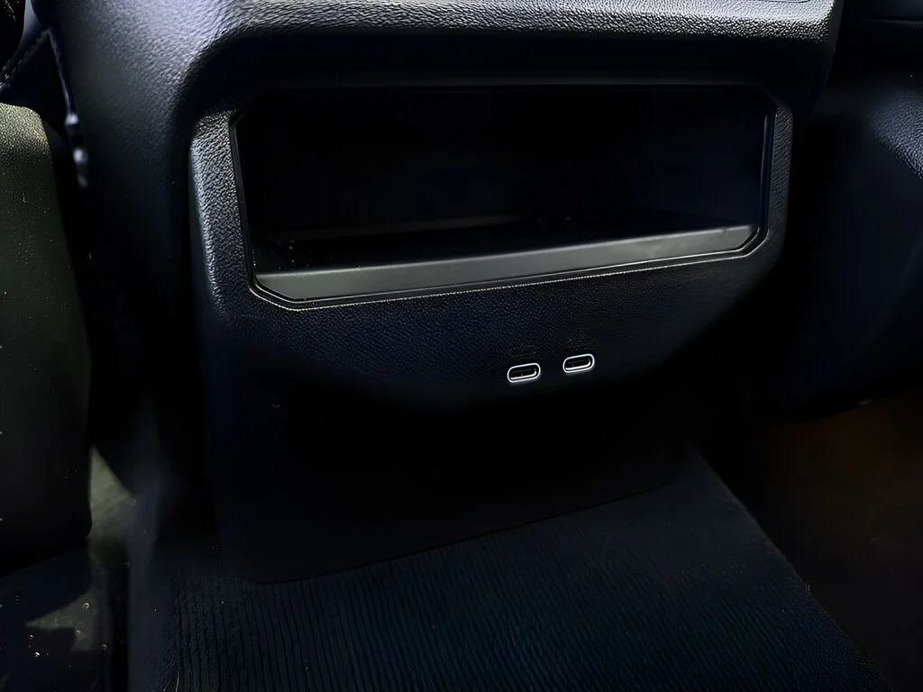 Used 2025 Dark Graphite BMW 30 xDrive image 19
