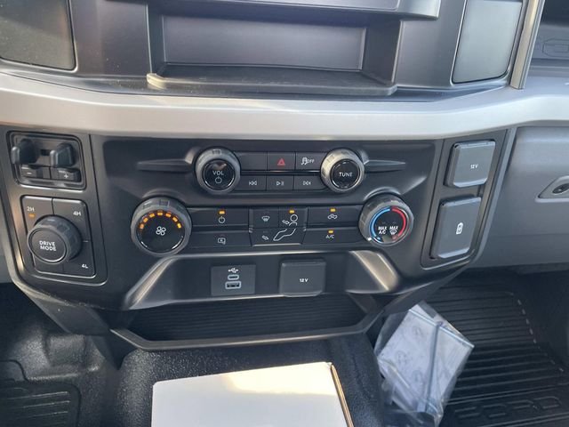 New 2026 Oxford White Ford F-450® XL image 8