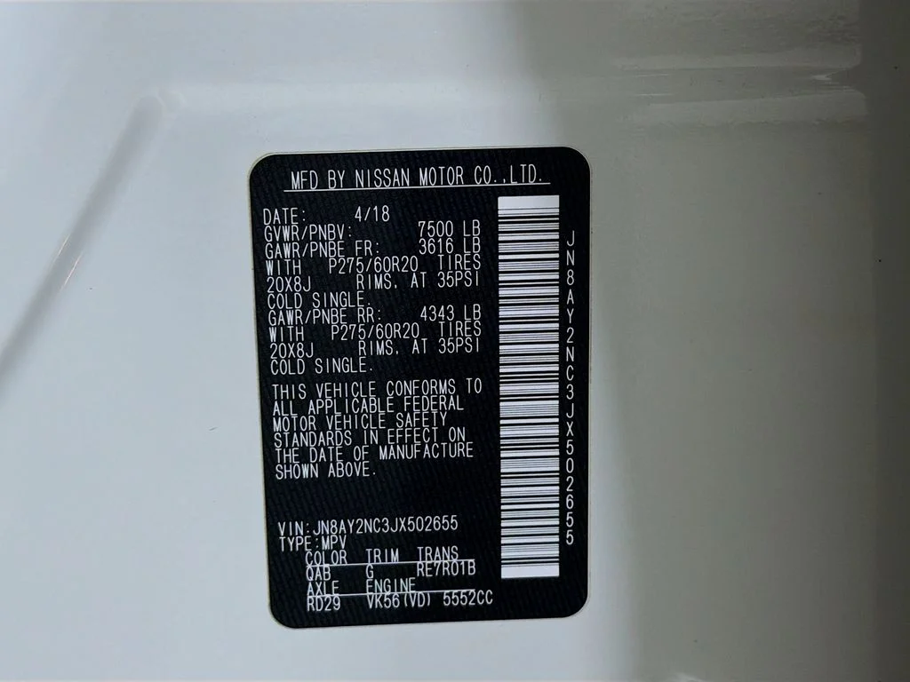 Used 2018 White Nissan SL image 31