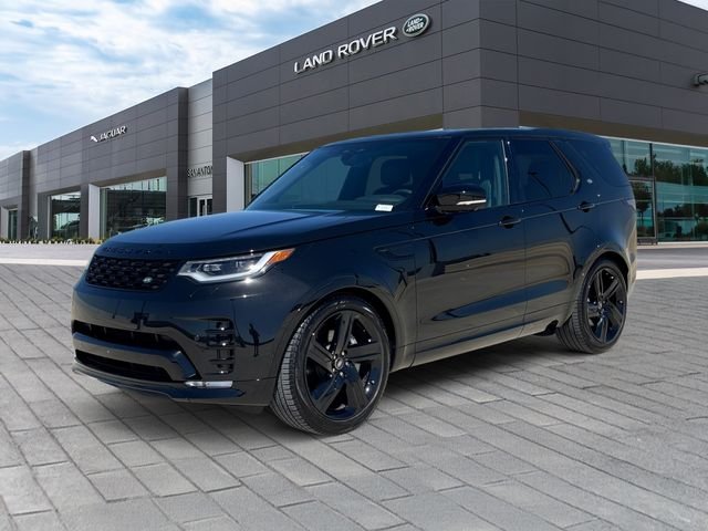 Certified Used 2025 Black Land Rover Dynamic SE image 1
