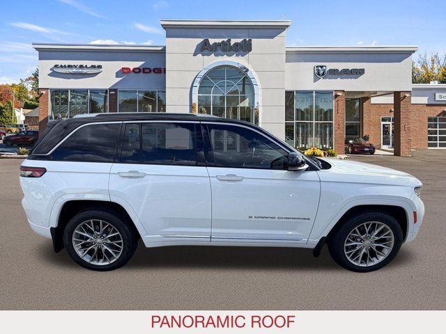 Certified Used 2022 White Jeep Summit image 7