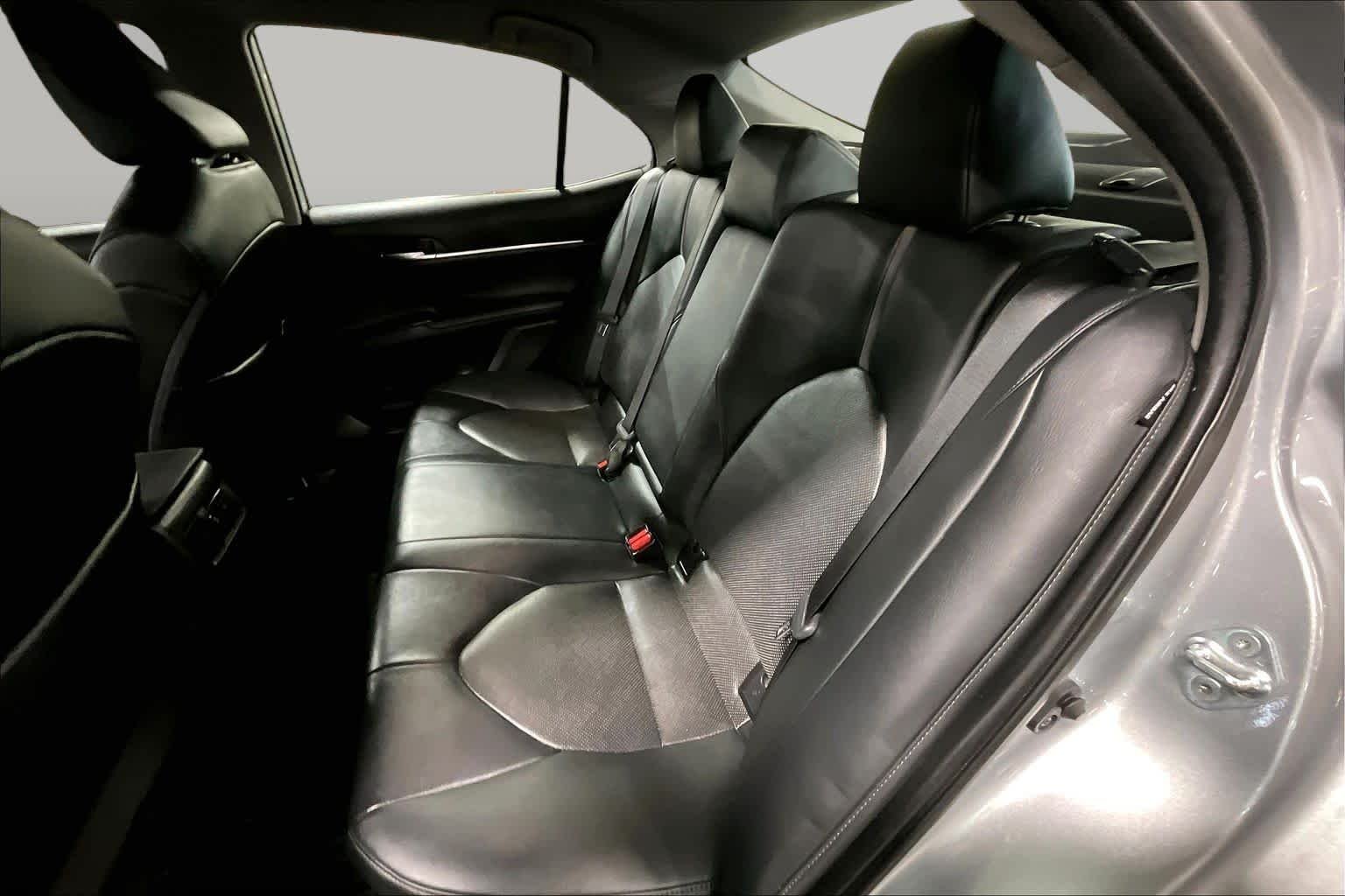 Used 2022 Celestial Silver Metallic Toyota XLE image 19