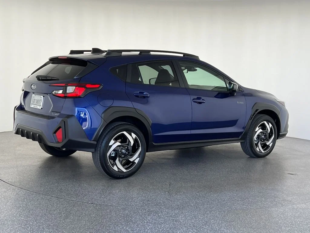 New 2026 SAPPHIRE BLUE PEARL Subaru Limited Hybrid image 4