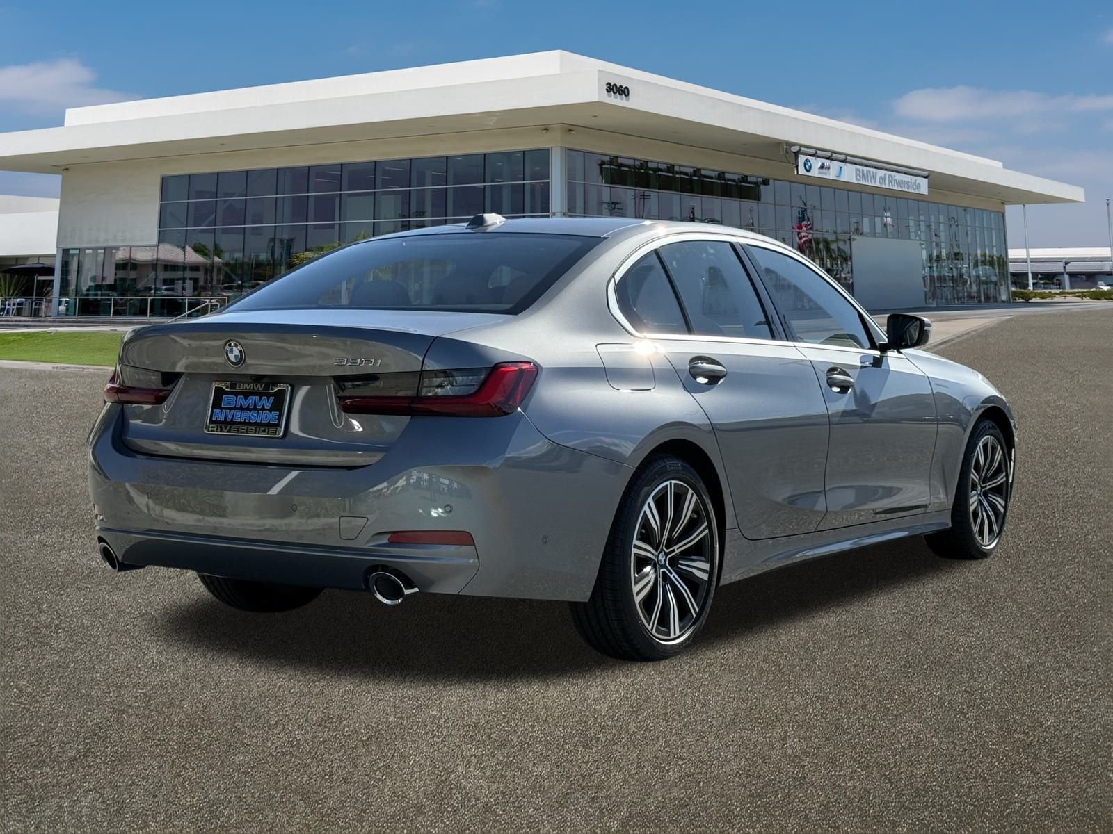 2026 BMW 3 Series 330i - Photo 10