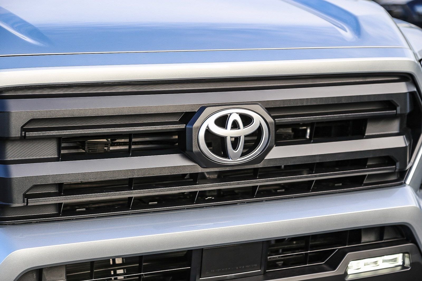 2026 Toyota Tacoma SR5 - Photo 5
