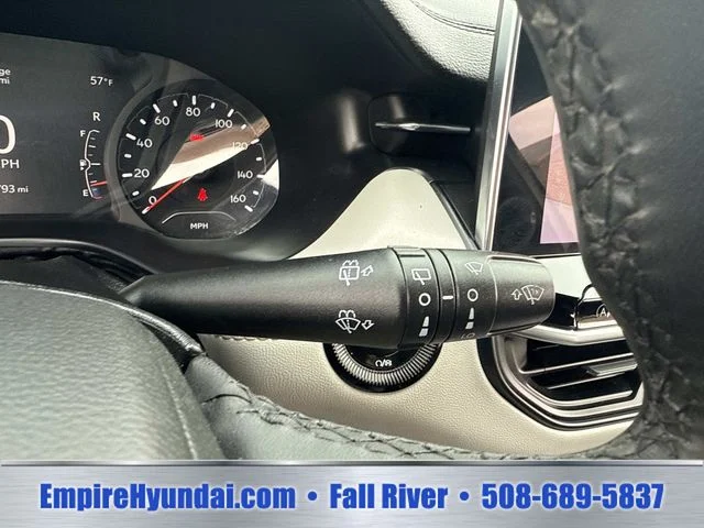 Used 2024 White Jeep Limited image 31