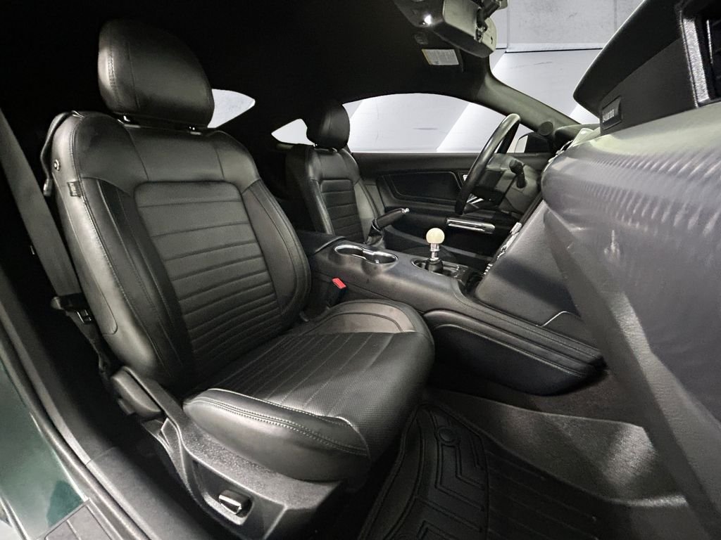 Used 2019 Green Ford Bullitt image 14