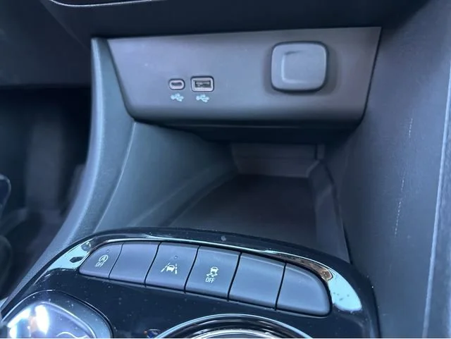 New 2026 Ebony Twilight Metallic Buick Preferred image 21