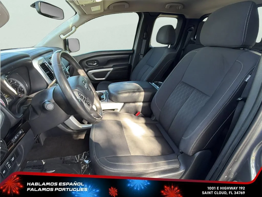 Used 2017  Nissan SV image 13
