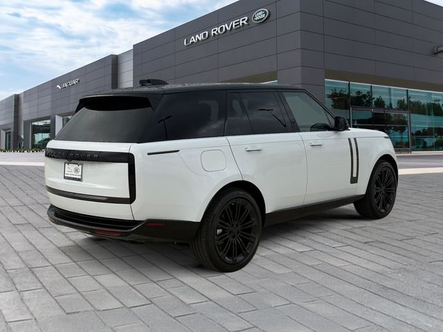 New 2026 Fuji White Land Rover SE image 5