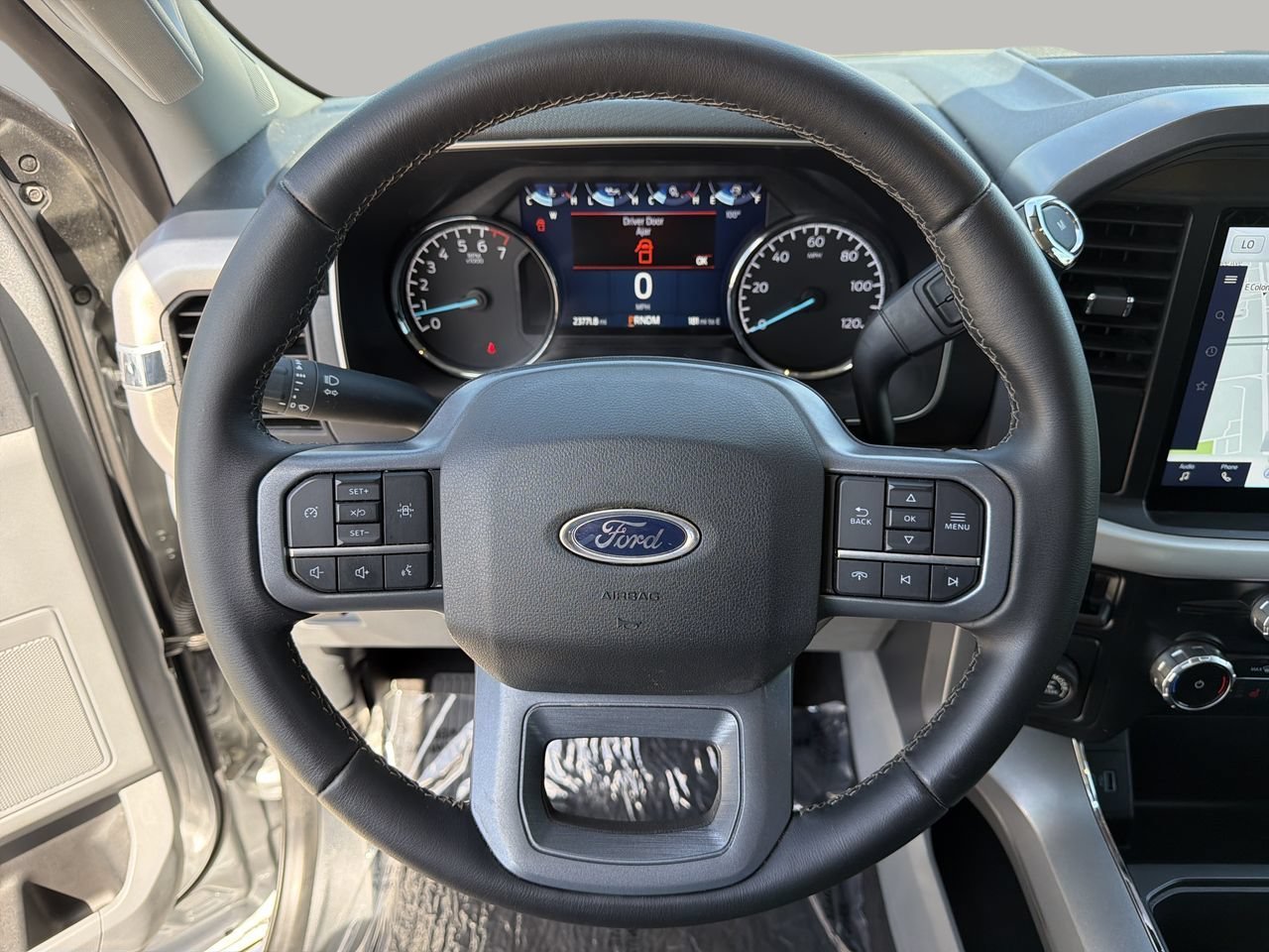 Used 2023 Silver Metallic Ford XLT image 28