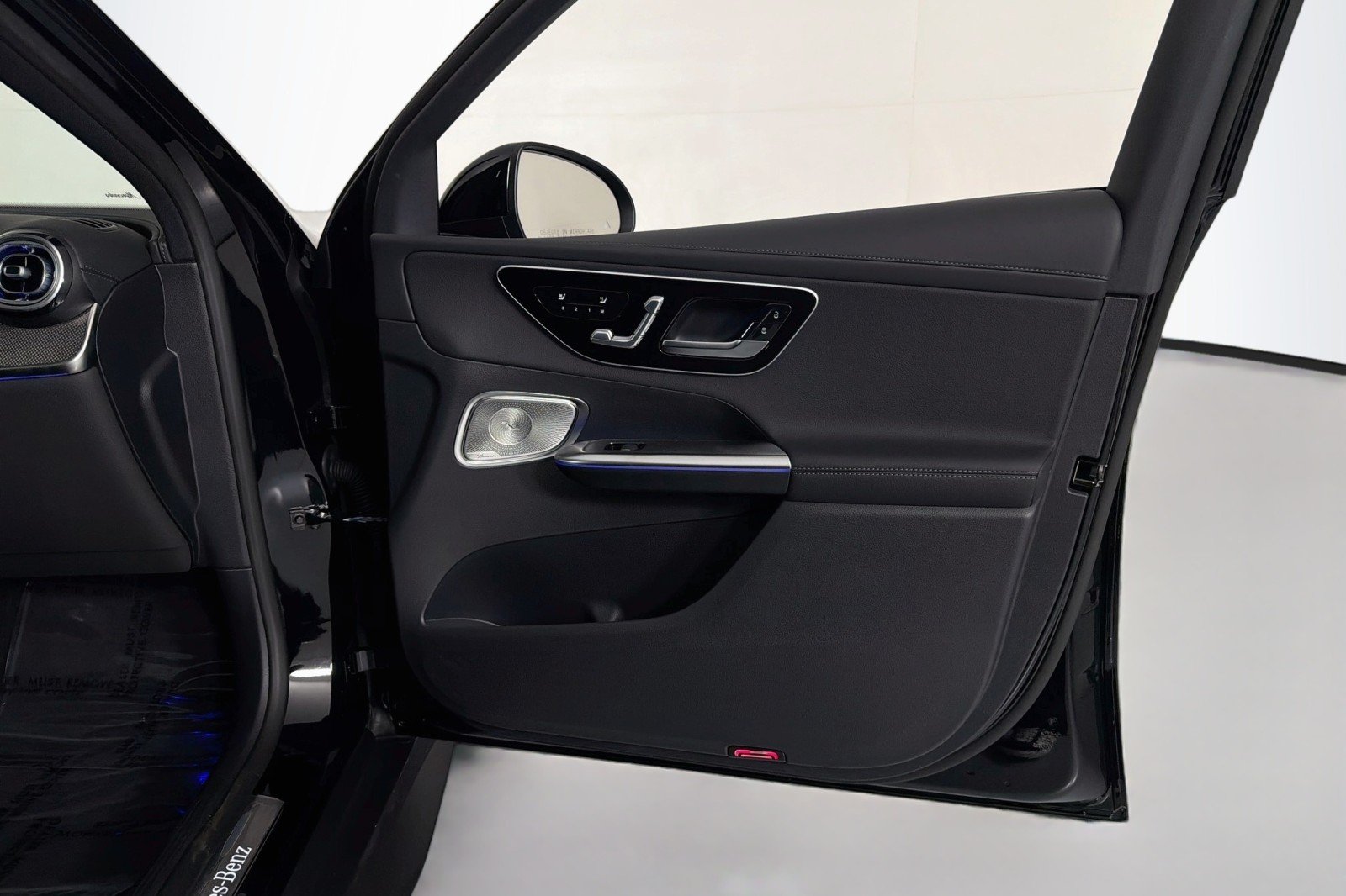 New 2027 Black Mercedes-Benz GLC 300 4MATIC® Coupe image 23