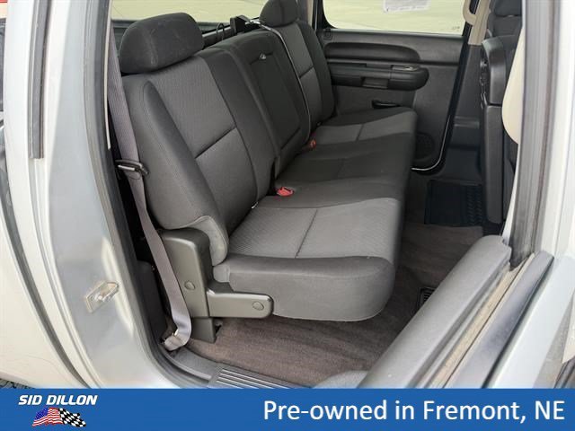 Used 2013 SILVER ICE METALLIC Chevrolet LT image 7