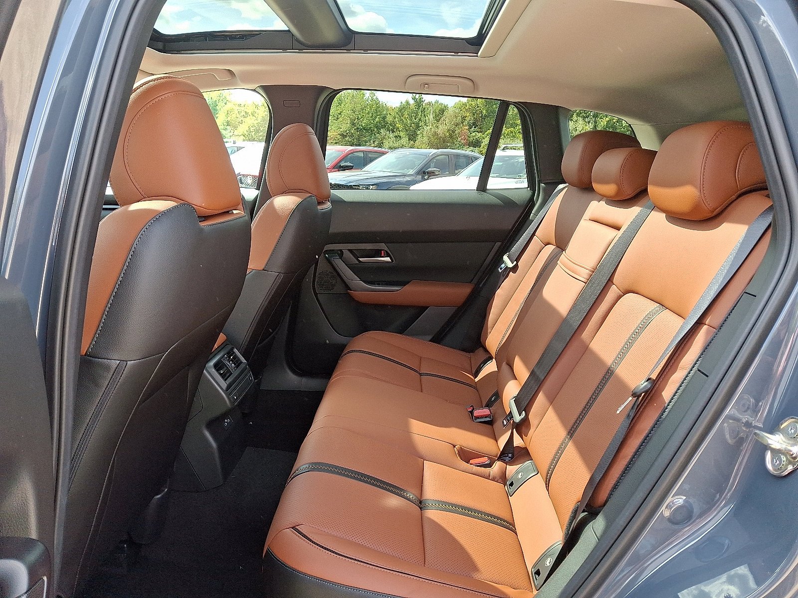 2025 Mazda CX-50 Premium - Photo 6
