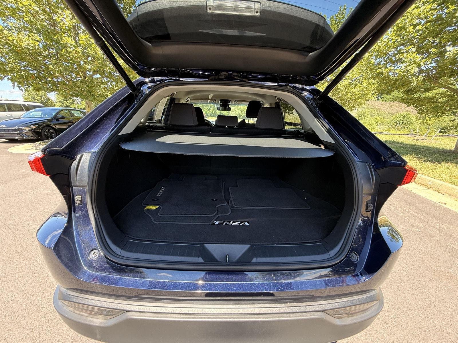 Used 2021 Blueprint Toyota LE image 19