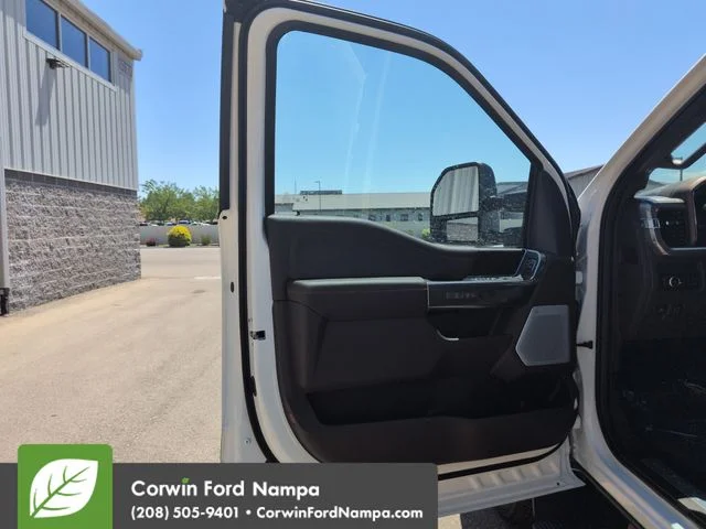 New 2026 Star White Metallic Tri-Coat Ford F-350® King Ranch® image 10