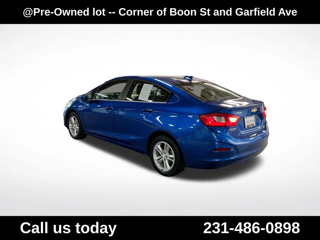 Used 2017 Blue Chevrolet LT image 3