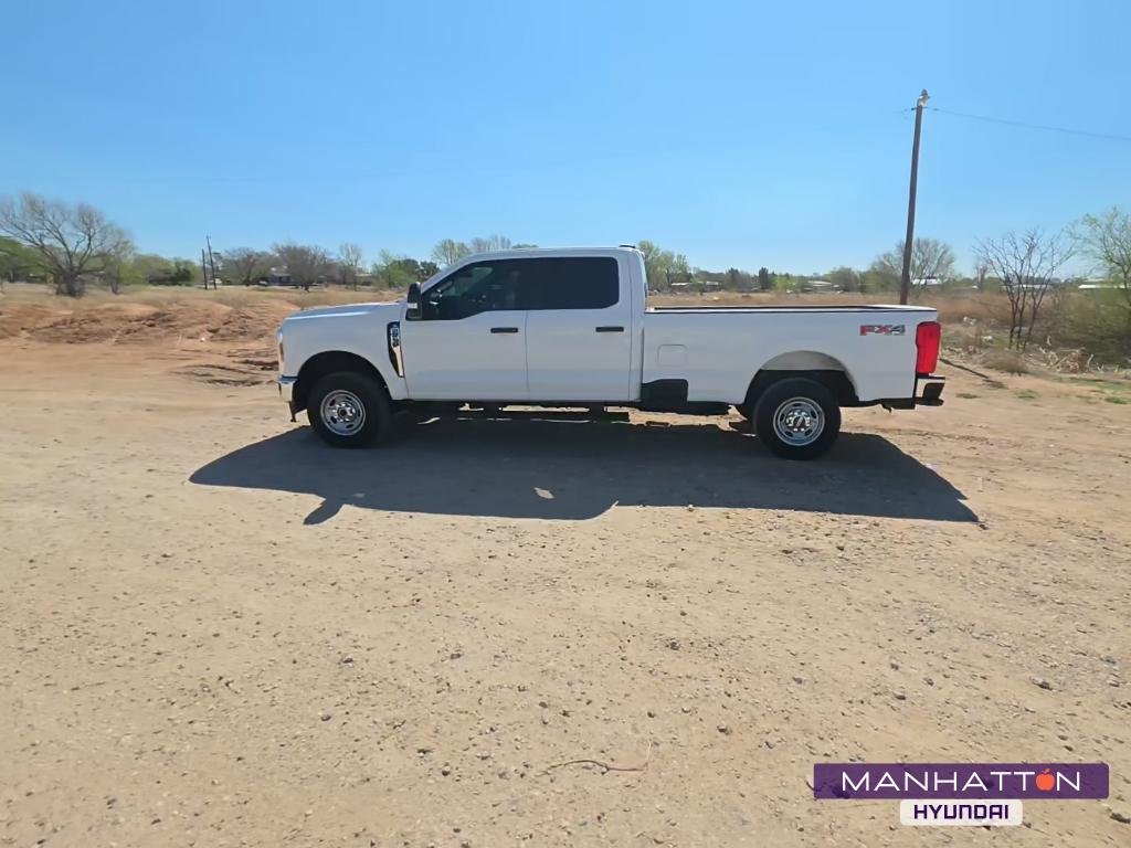 2024 Ford F-250 XL 4x4 Crew Cab 8' Box's photo