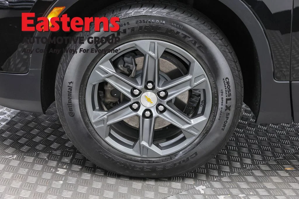 Used 2024 Black Chevrolet LT image 32