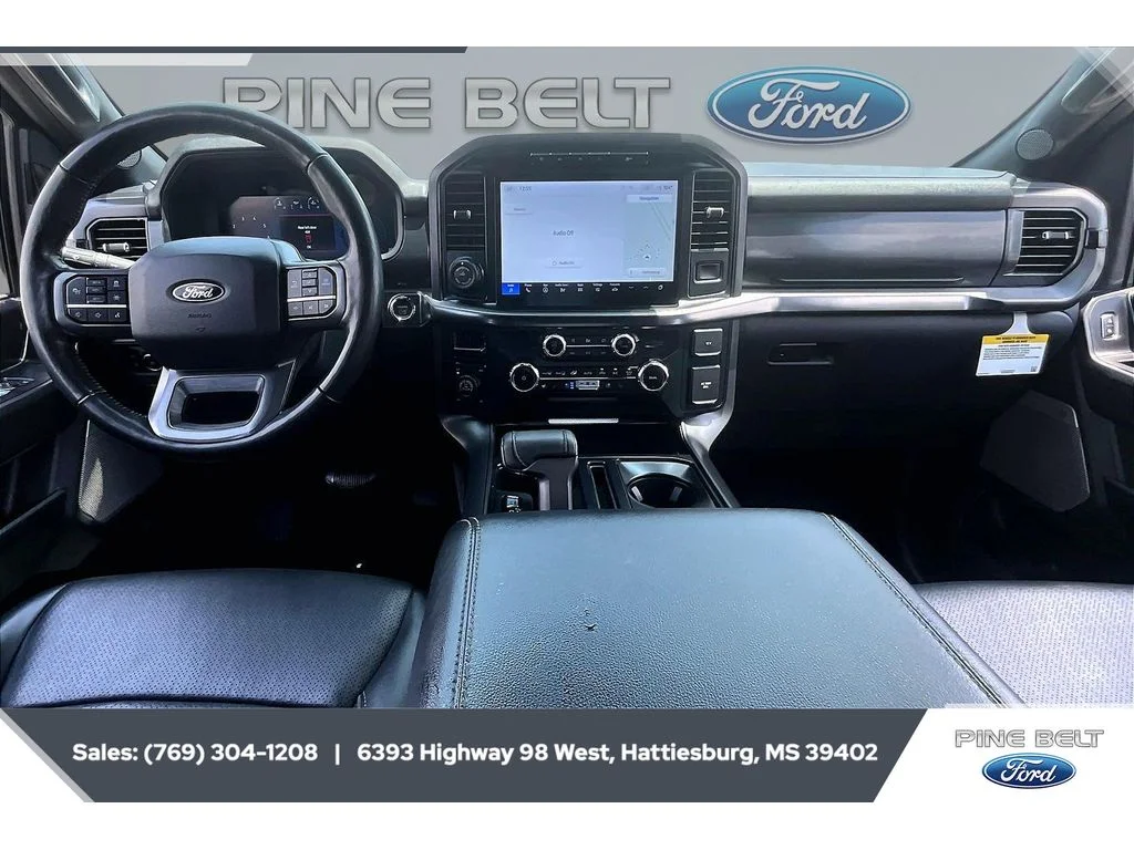 Used 2024 Agate Black Metallic Ford LARIAT image 14