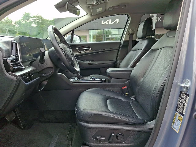 Certified Used 2023 Silver Kia EX image 14
