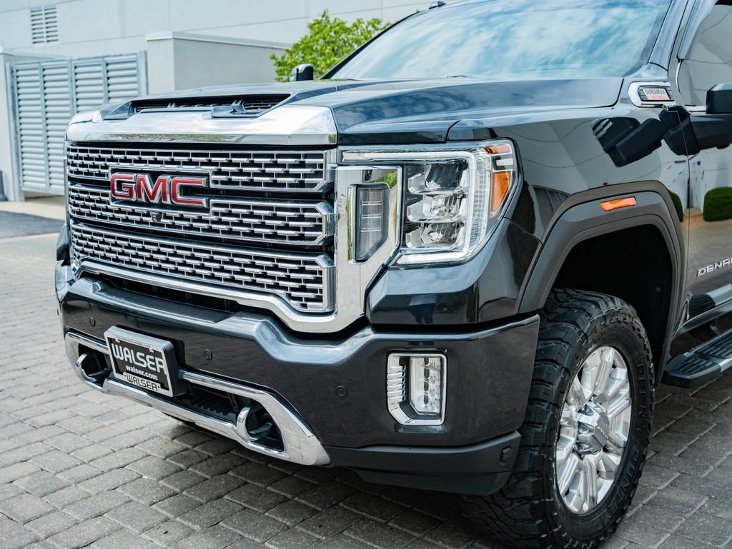 Used 2021 Carbon Black Metallic GMC Denali image 3