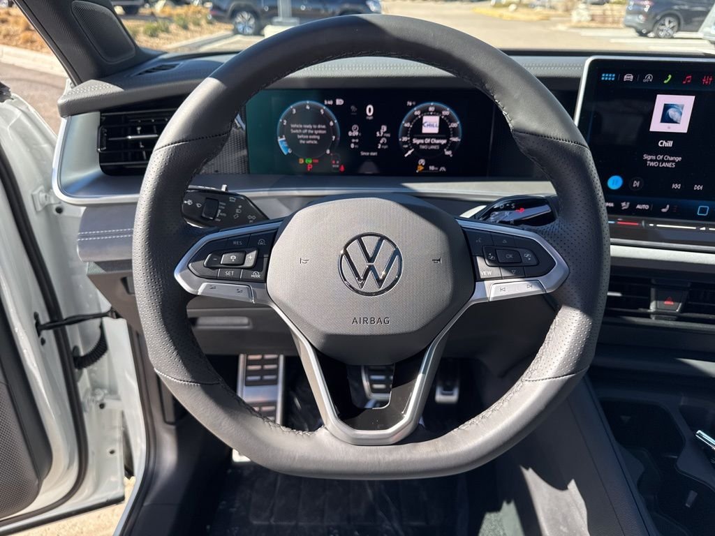New 2026 Opal White Pearl Volkswagen 2.0T SE R-Line Black image 14