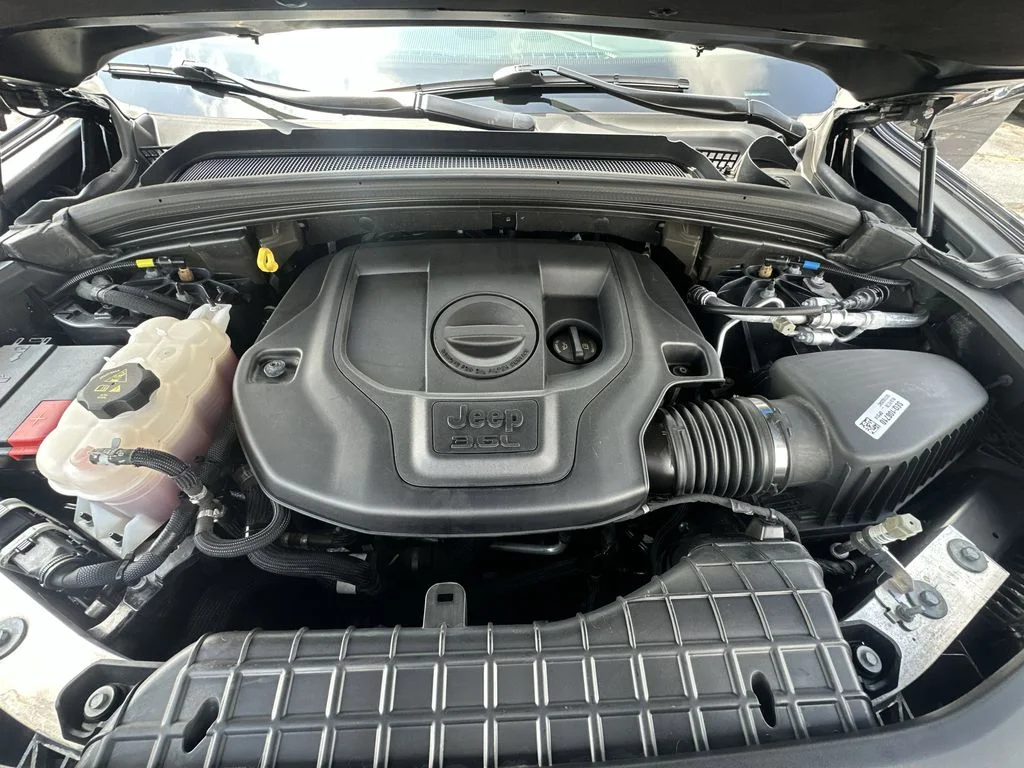 Used 2024 Gray Jeep Overland image 22