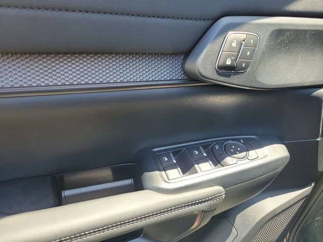 New 2026 Shelter Green Metallic Ford Raptor image 22