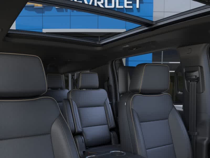 2026 Chevrolet Suburban Premier - Photo 23