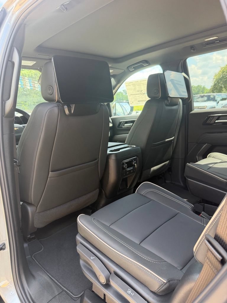 2026 Chevrolet Tahoe Premier - Photo 19