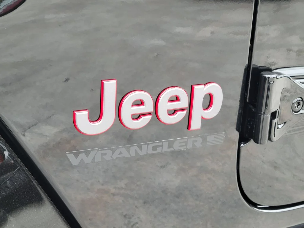 New 2026 Black Clearcoat Jeep Rubicon X image 20