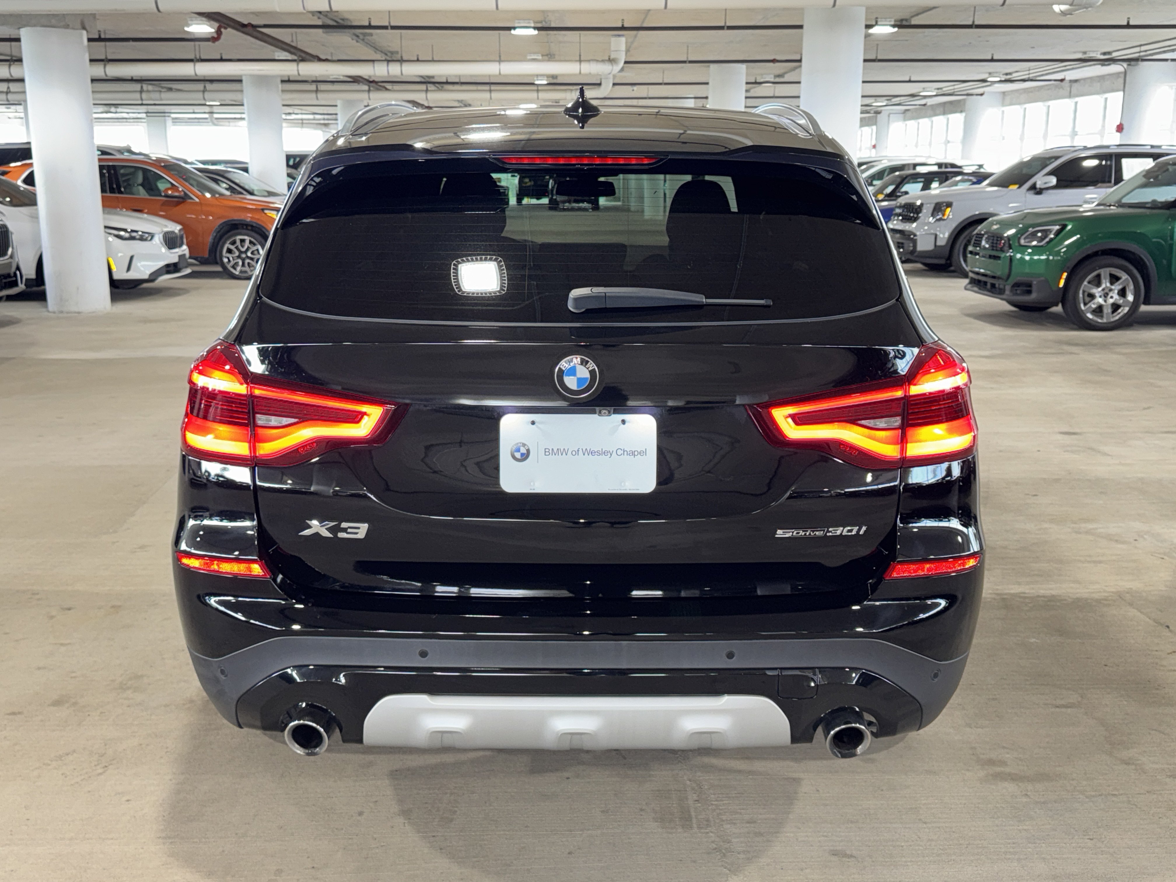 Used 2020 Jet Black BMW sDrive30i image 7