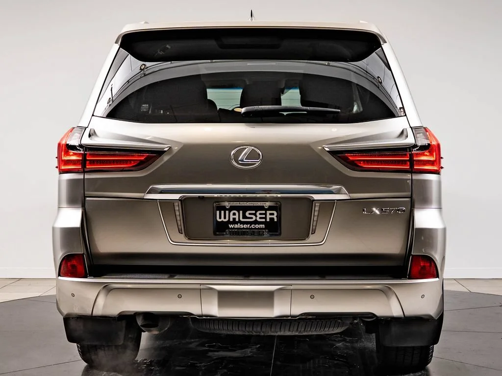 Certified Used 2021 Atomic Silver Lexus 570 image 7