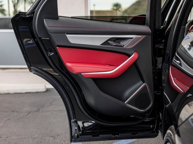 2026 Jaguar F-Pace R-Dynamic S - Photo 20