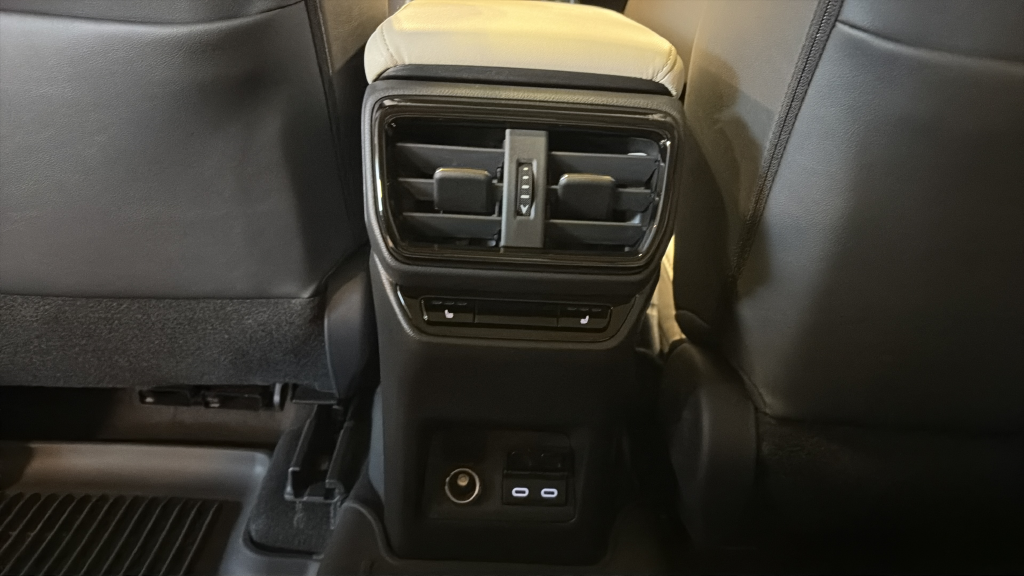 New 2026 Copper Crest Lexus NX 350h LUXURY AWD image 33