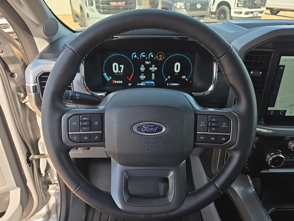 Used 2023 Silver Ford Lariat image 21