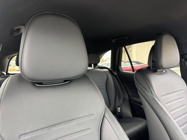 Certified Used 2025 Polar White Mercedes-Benz GLC 300 image 7