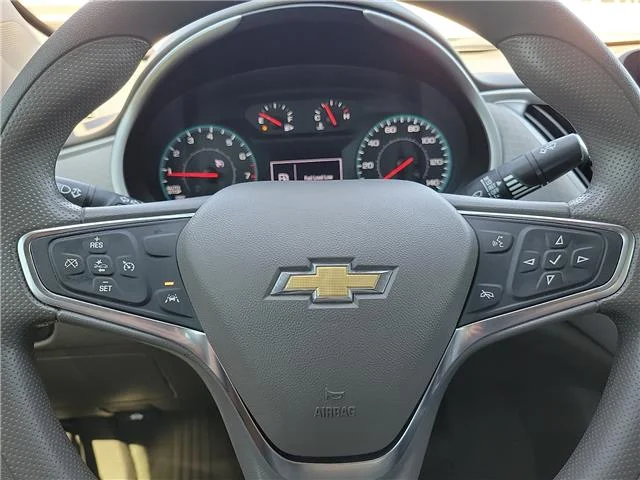 Used 2025 Beige Chevrolet 1LT image 17