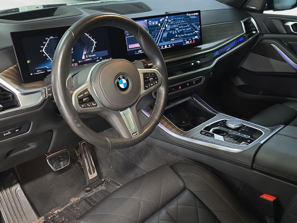 Certified Used 2025 Black Sapphire Metallic BMW sDrive40i image 19