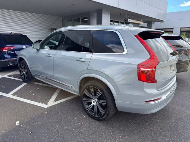 Used 2025 Gray Volvo T8 Ultra image 4